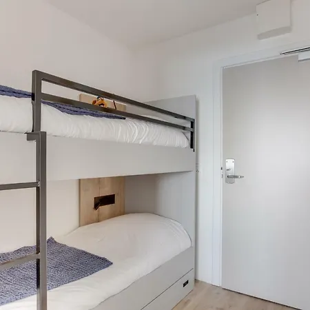 Evancy La Marina Aparthotel 3*