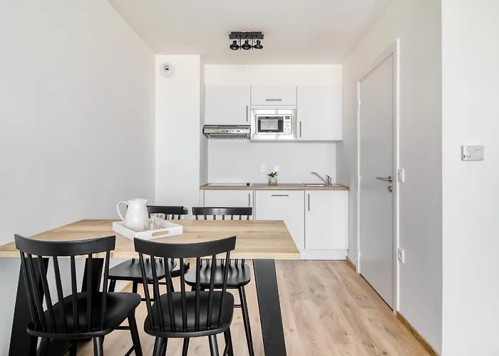 Evancy La Marina Appart hôtel 3*